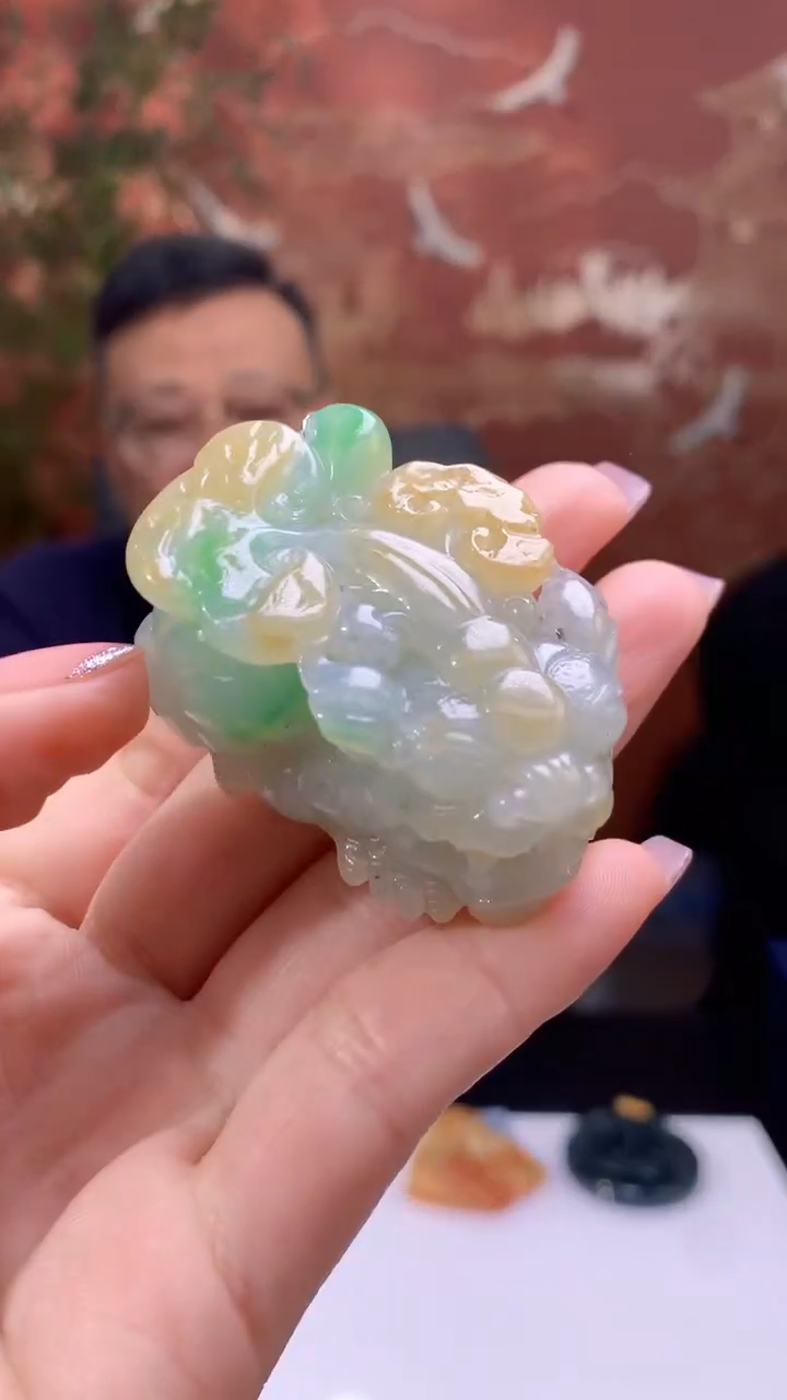 【闪购商品】定制翡翠未镶嵌1002ry-毛货挂件36