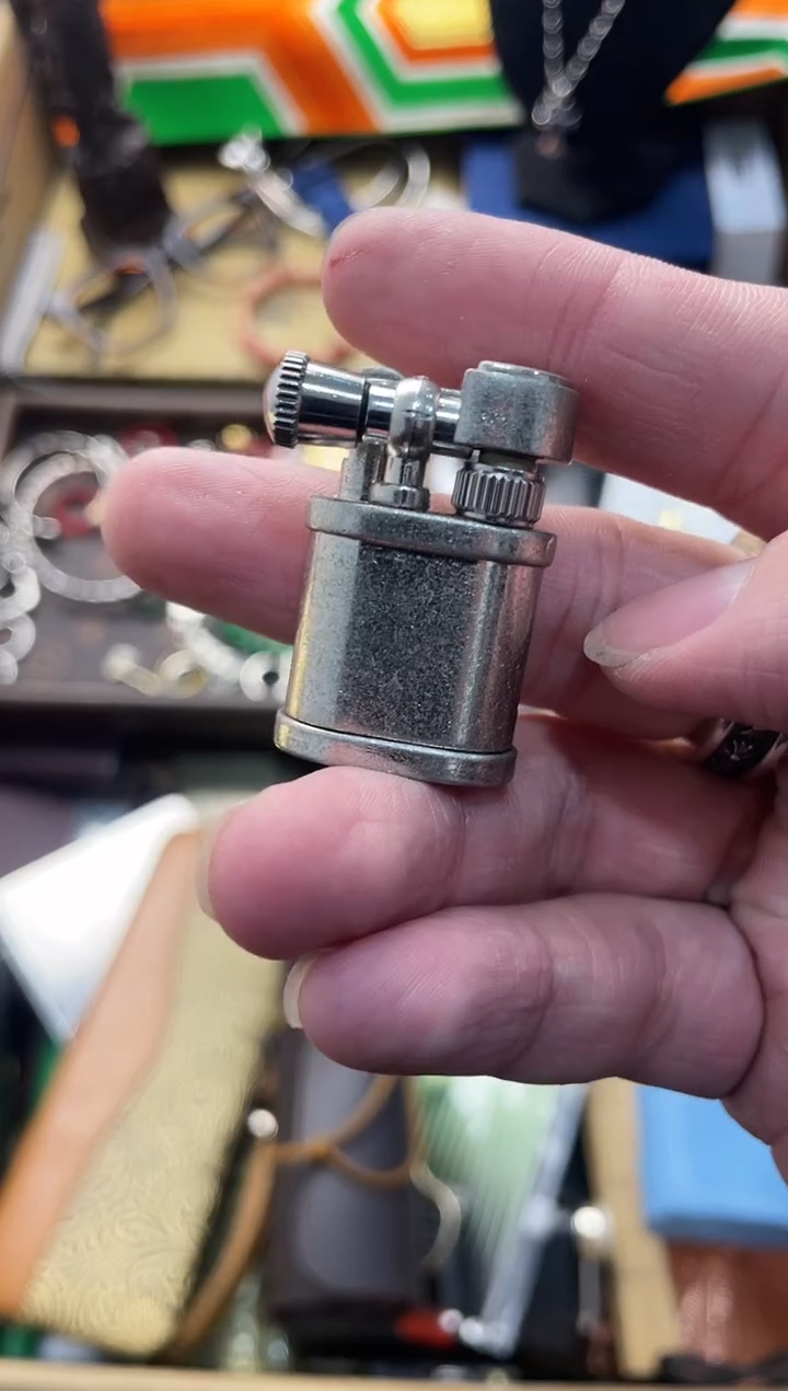 【闪购商品】瓷片新永华世家小舅子家208