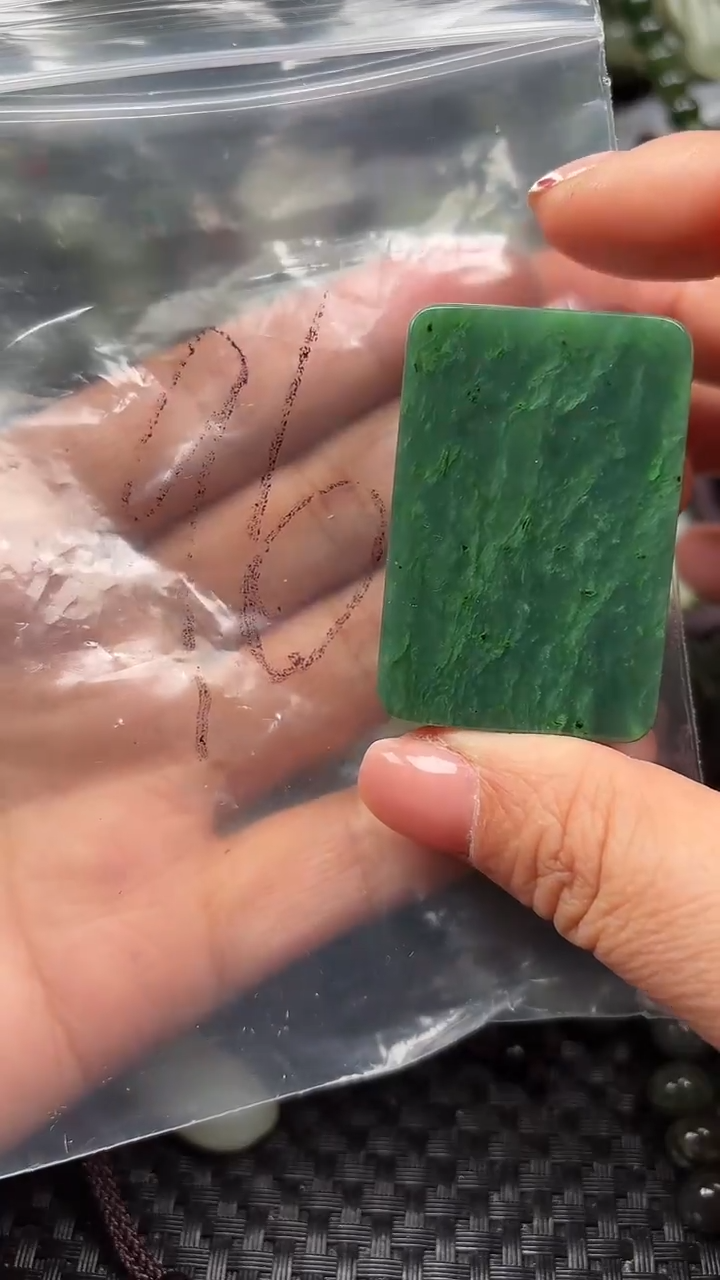 【闪购商品】和田玉颈饰未镶嵌.