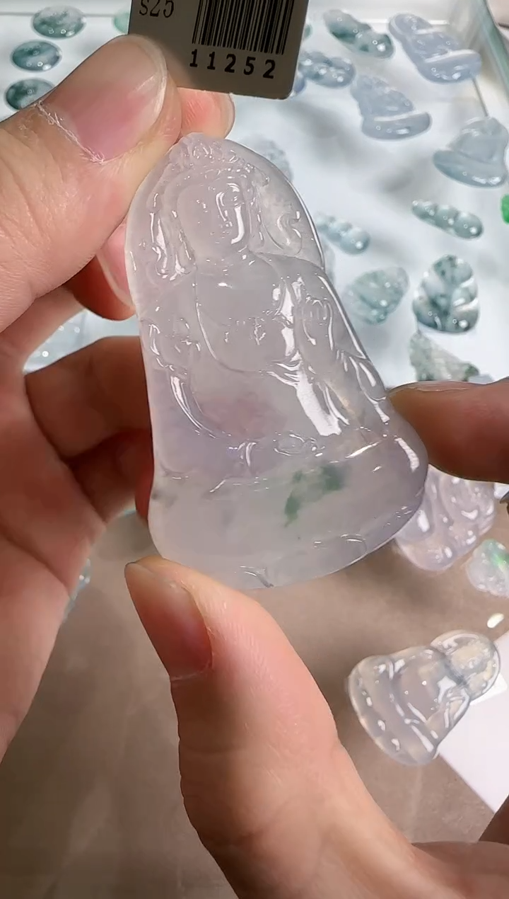 【闪购商品】翡翠吊坠(不含链)未镶嵌··