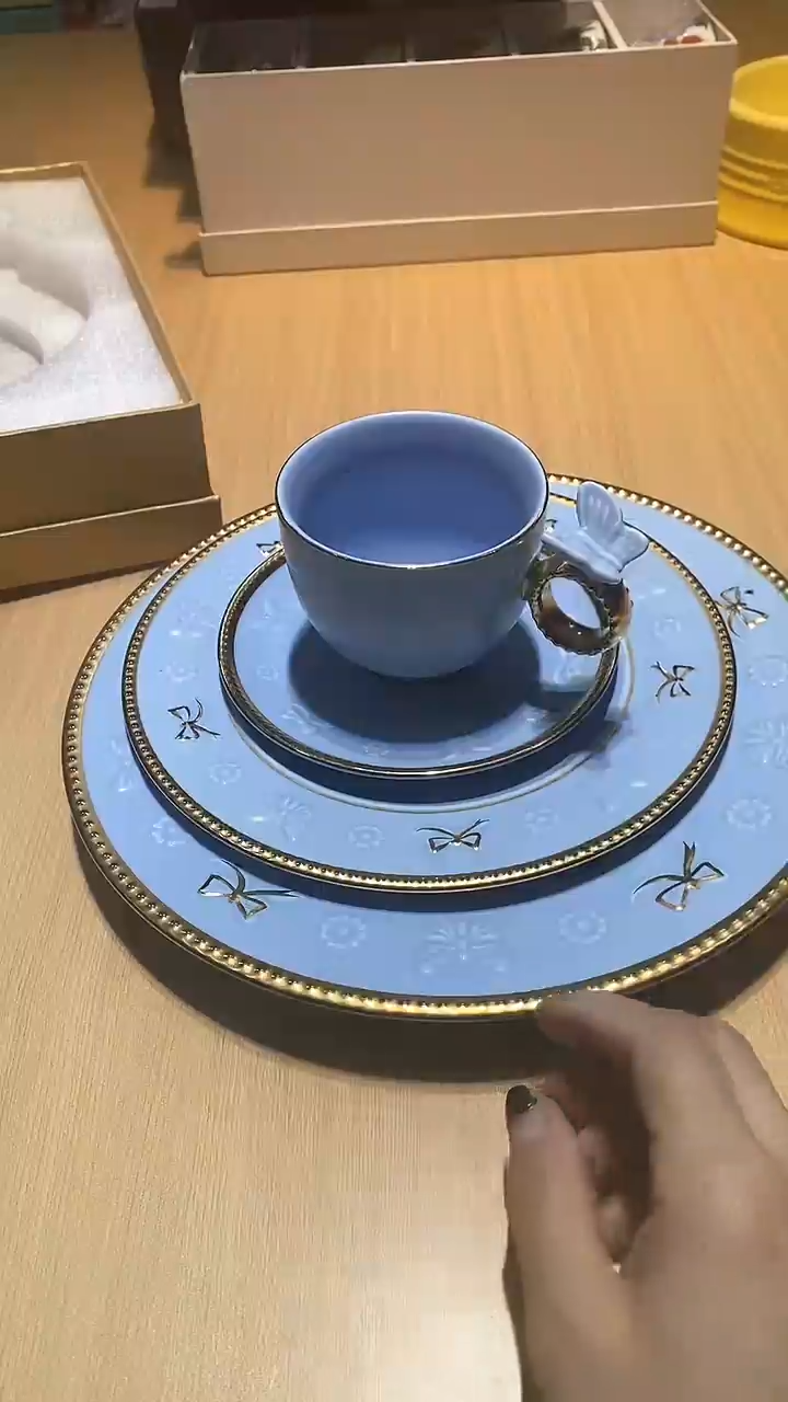 【闪购商品】瓷片锅碗瓢盆一件不剩