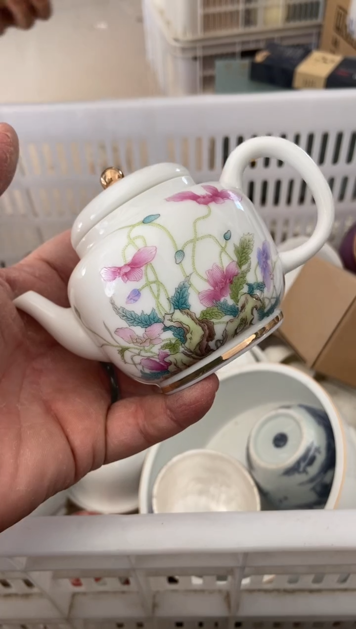 杯子瓷无运费险有瑕疵的摄影的产品有使用过的痕迹有点脏介意勿拍