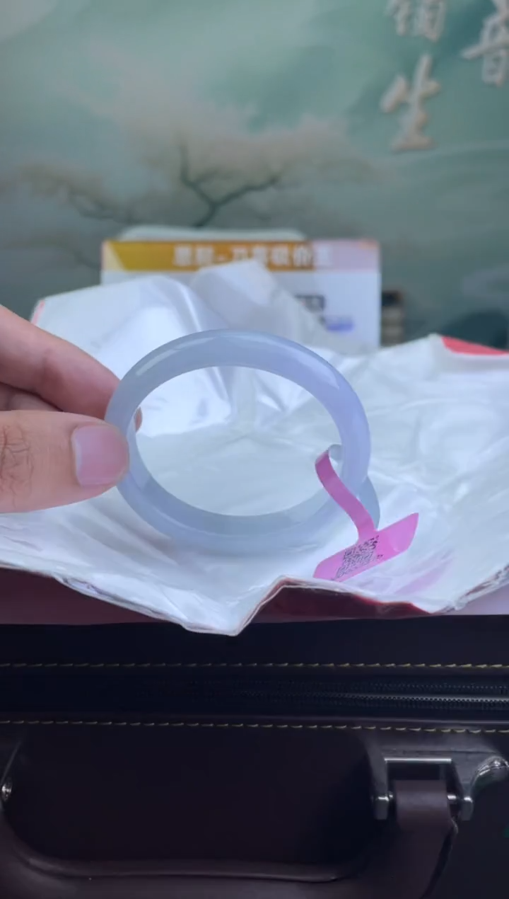 翡翠手镯未镶嵌11          