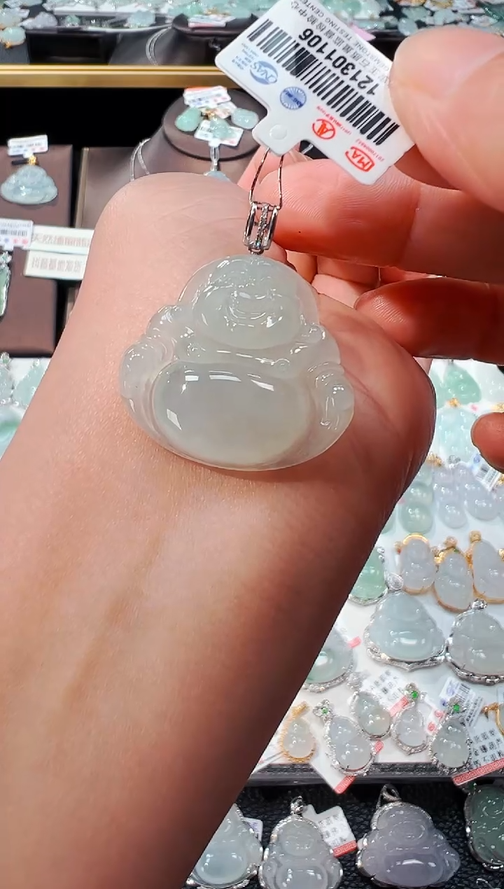 【闪购商品】翡翠吊坠(不含链)18K金镶嵌佛公吊坠1106