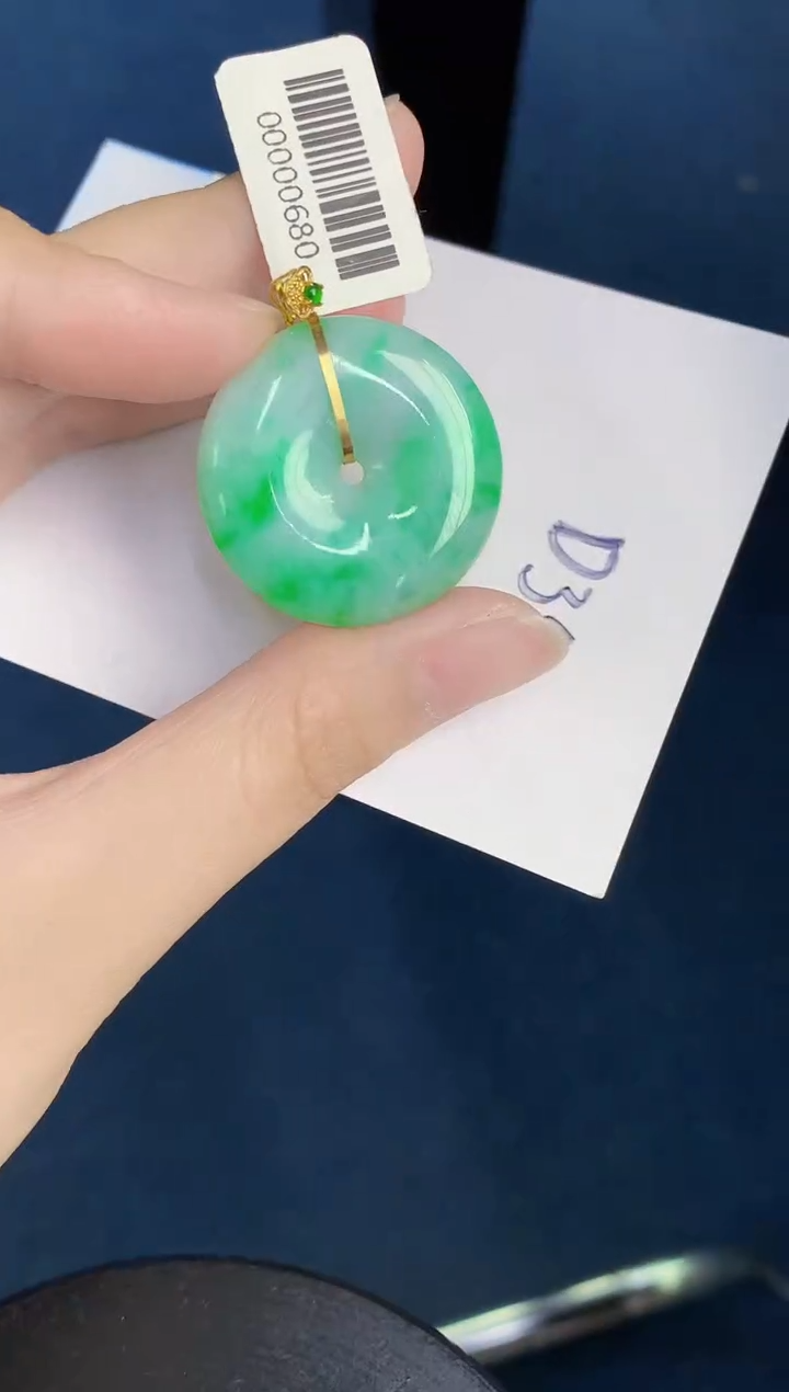 翡翠18K金镶嵌颈饰天然翡翠緬甸A貨