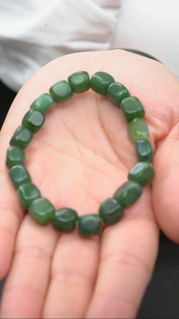 【闪购商品】和田玉（碧玉）手串未镶嵌随形