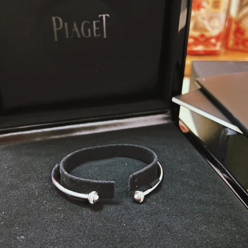 99新 Piaget/伯爵 小花柳 possession 18k白金镶钻开口手镯 17