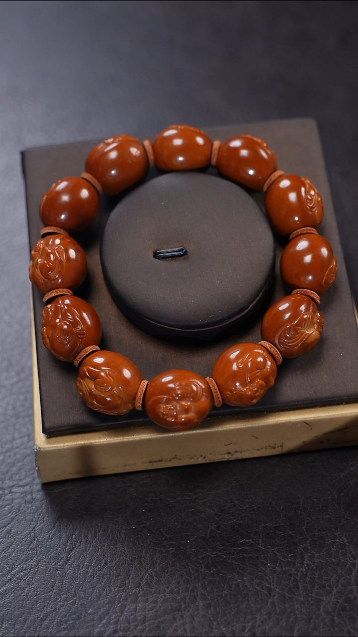 手串/手链橄榄核八万核雕文玩作品