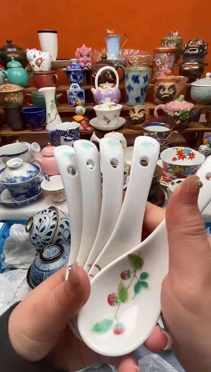 瓷片香兰社勺子5只