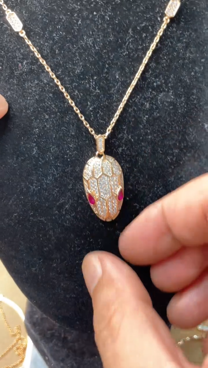 瓷片嘉荣当康大姐Fu的总铺