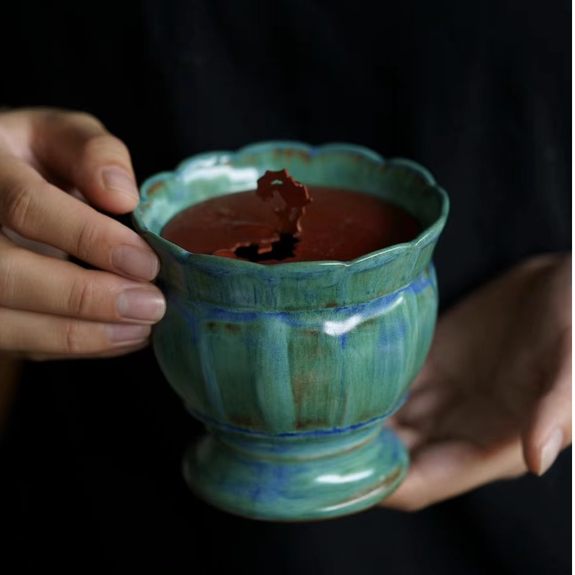 官绿釉--如是花口建水茶渣缸水洗