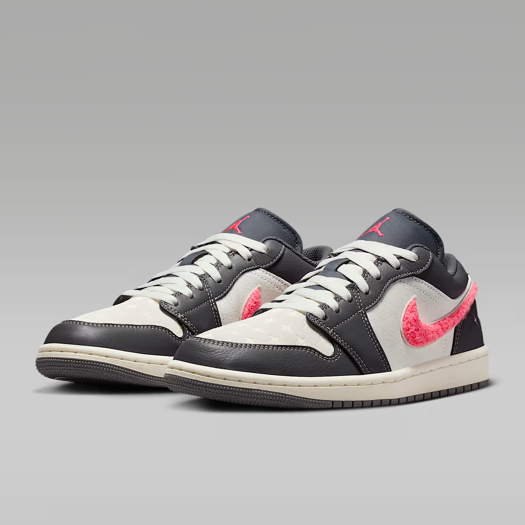 NIKE/耐克【可自提】官方正品AJ1男女同款低帮老花运动鞋IM6565-014