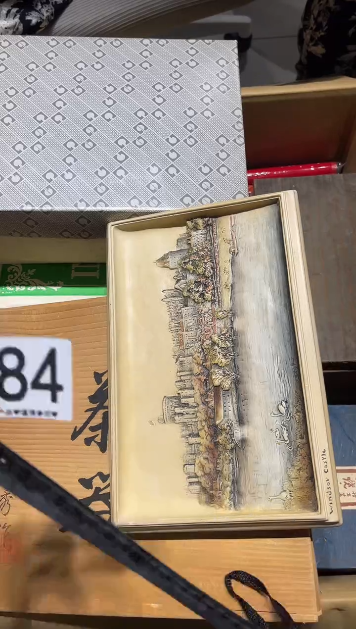 瓷片R****k084.......