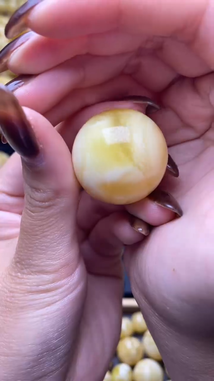 【闪购商品】琥珀裸石未镶嵌蜜蜡.39