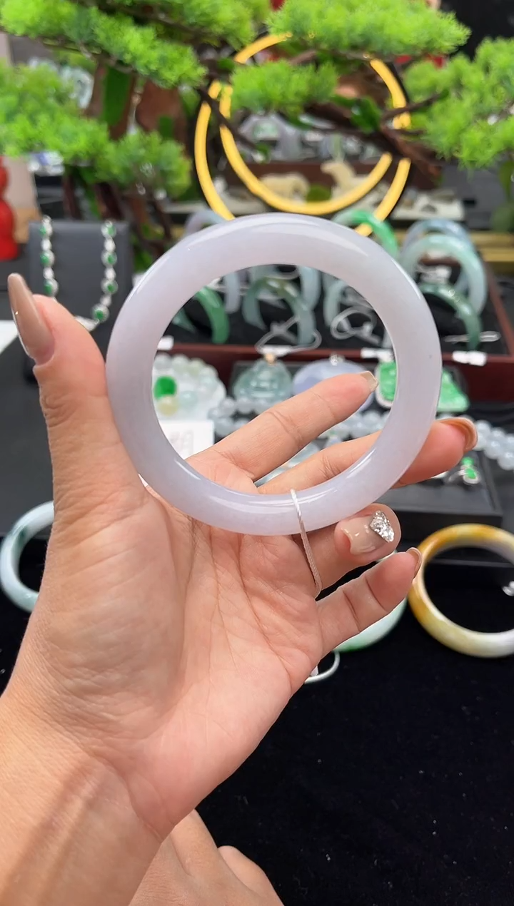 未镶嵌手镯翡翠手镯