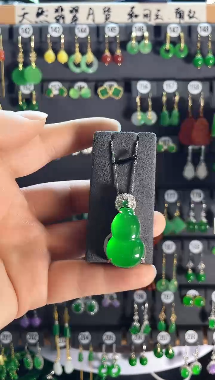 【闪购商品】翡翠耳饰银S925镶嵌老236..