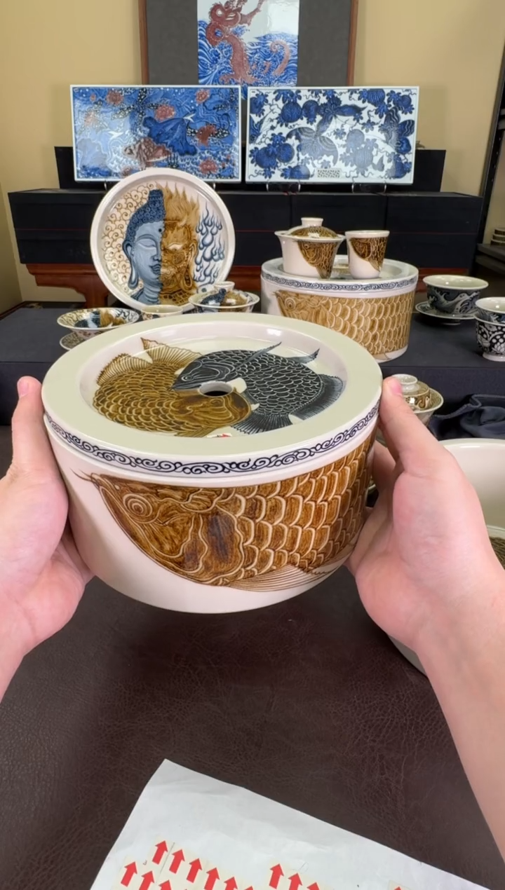 【闪购商品】二号釉金龙鱼纹茶船