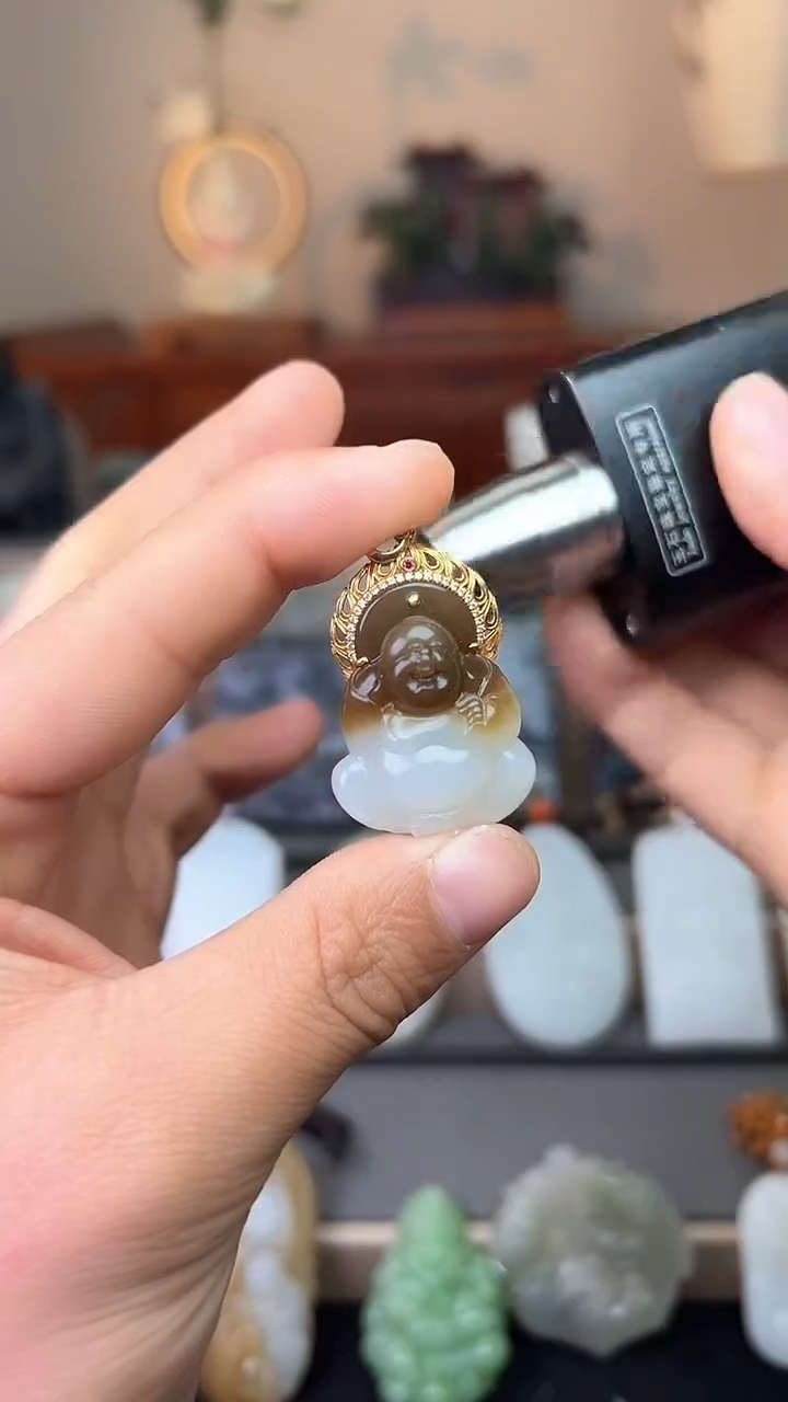 【闪购商品】和田玉挂件18K金镶嵌吊坠