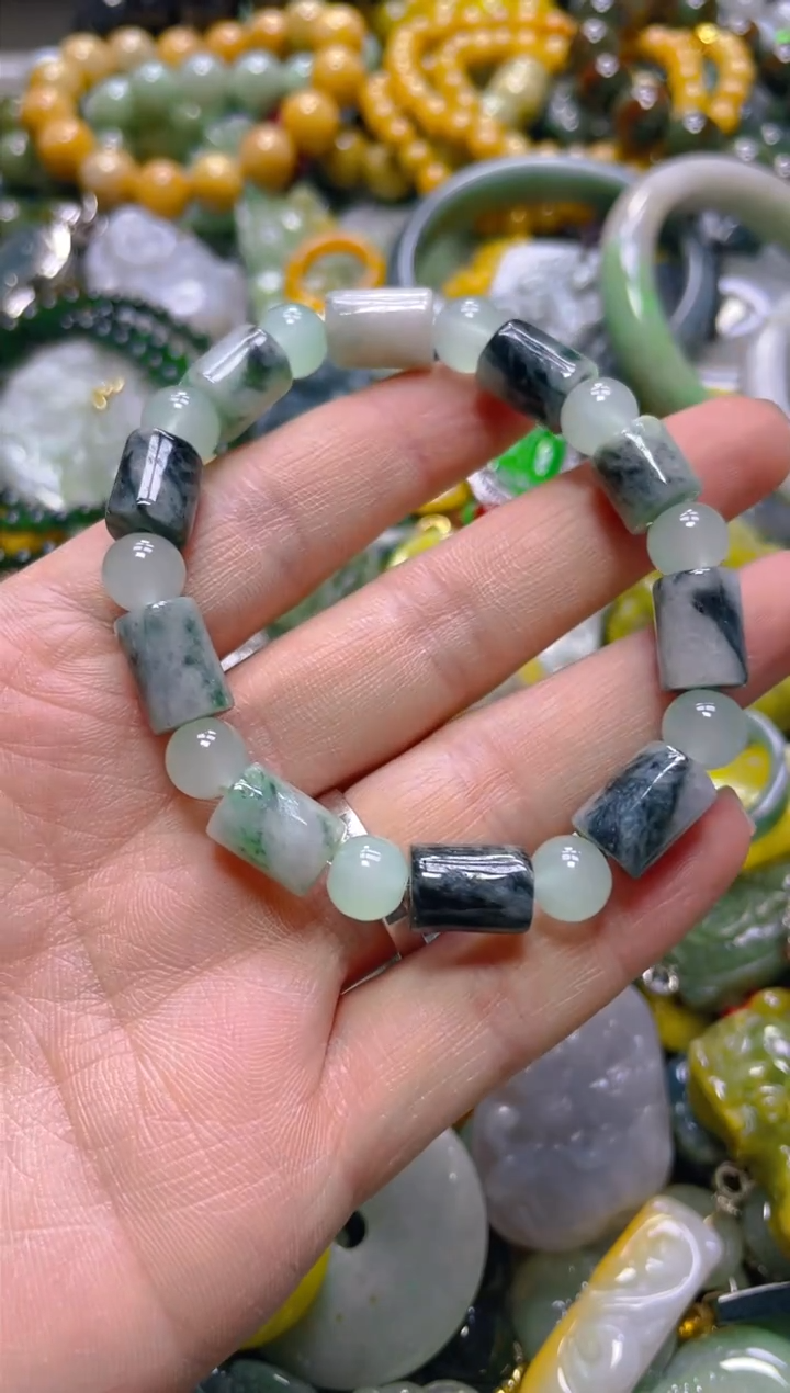 颈饰未镶嵌翡翠6MM