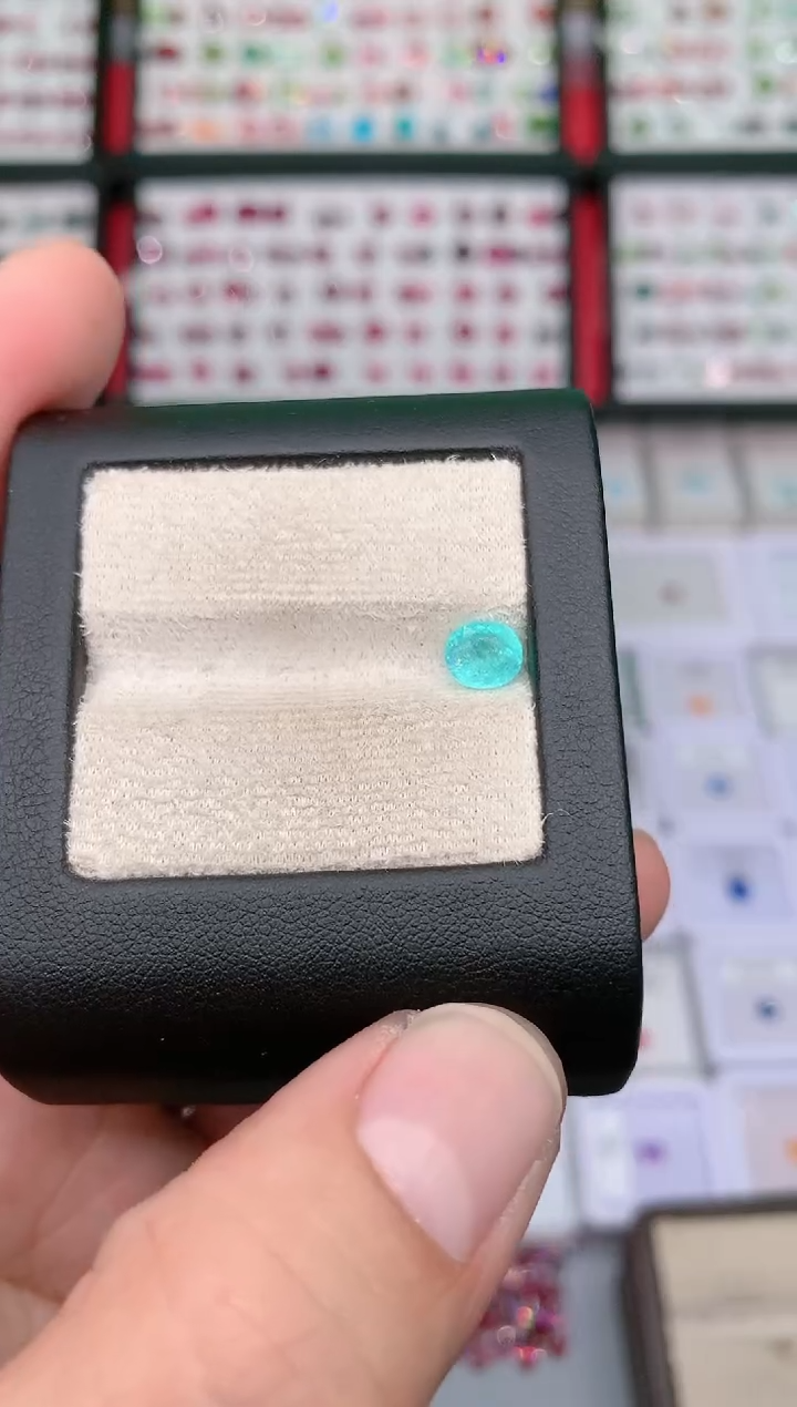 【闪购商品】帕拉依巴碧玺裸石未镶嵌1.03ct