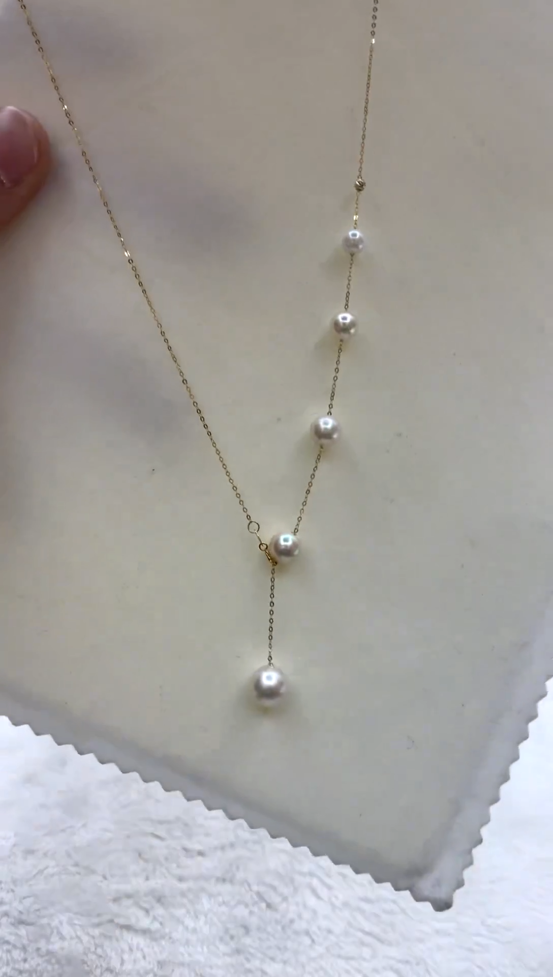 颈饰18K金镶嵌海水珍珠5-9