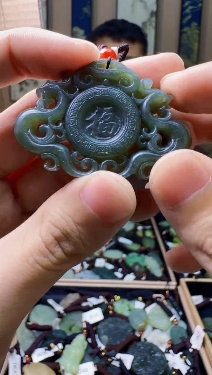 【闪购商品】和田玉挂件未镶嵌1
