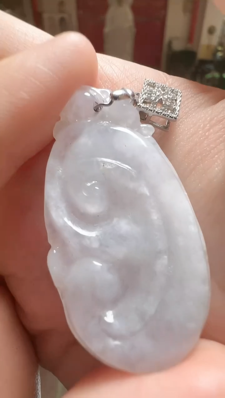 【闪购商品】翡翠吊坠(不含链)未镶嵌翡翠