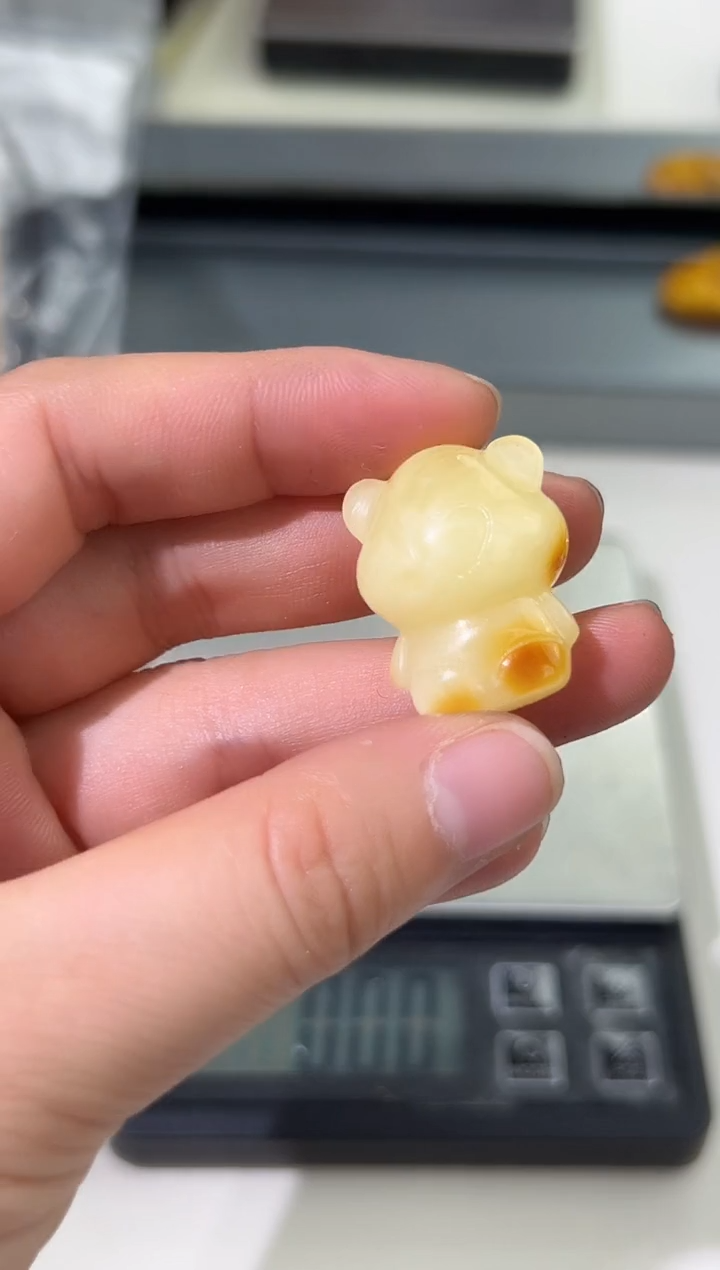 裸石琥珀未镶嵌琥珀蜜蜡吊坠