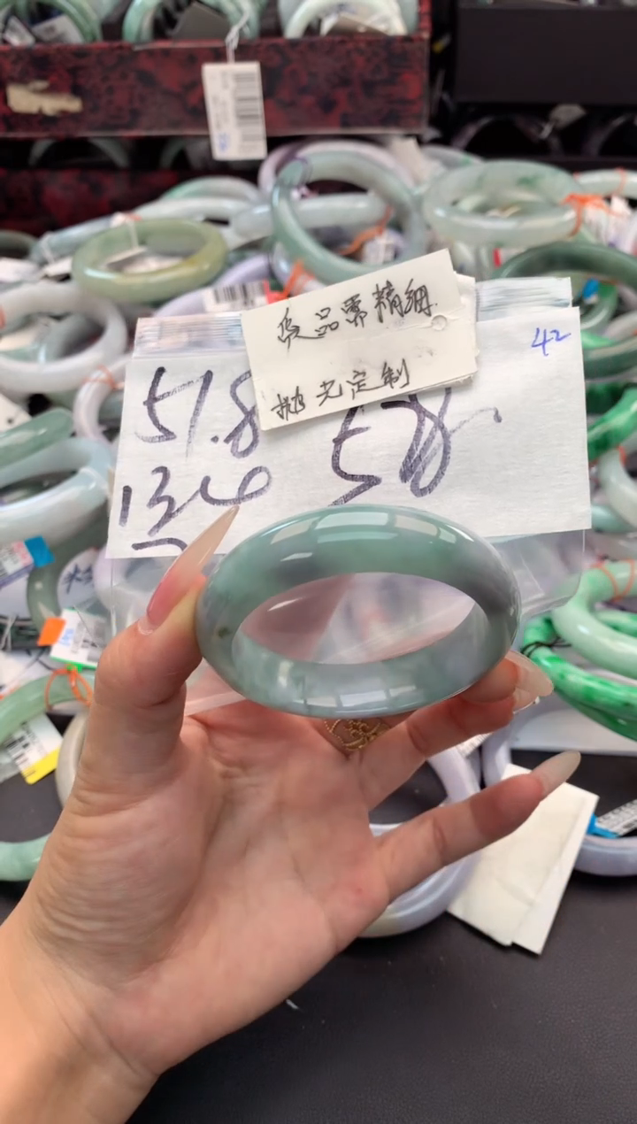 【闪购商品】定制翡翠未镶嵌毛货需精细抛光+多人