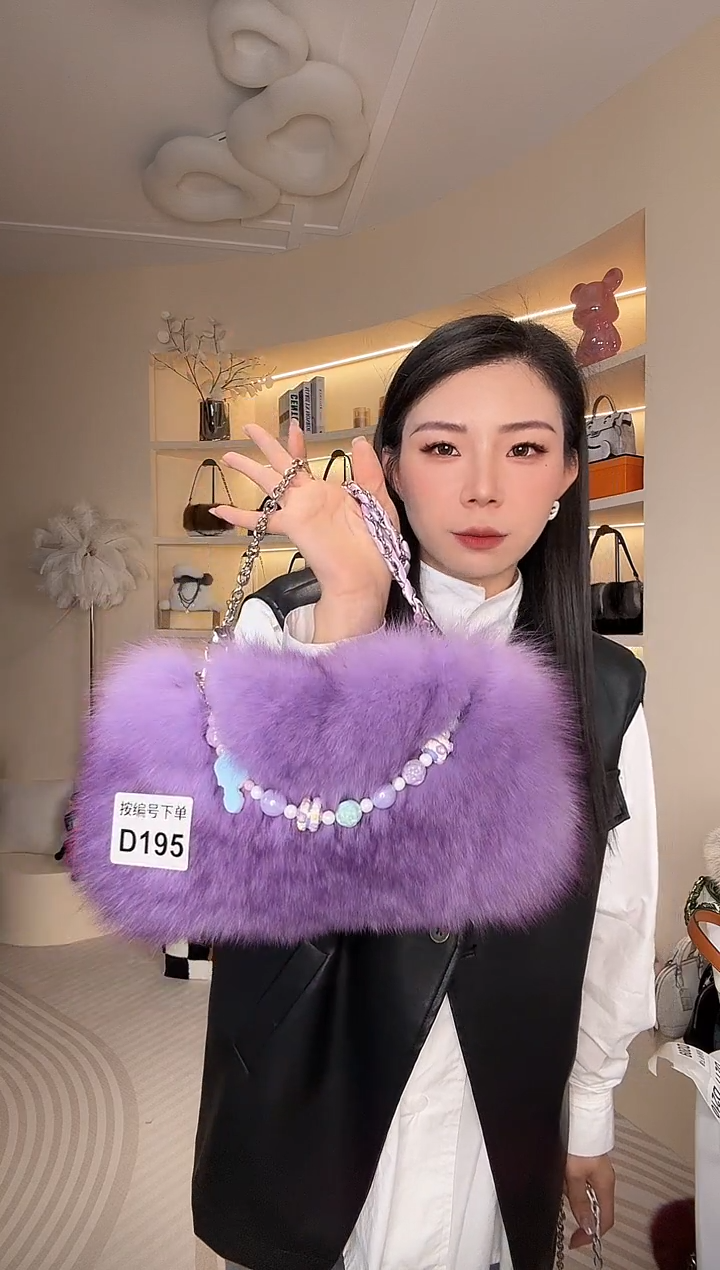 狐狸毛【闪购商品】女包D195