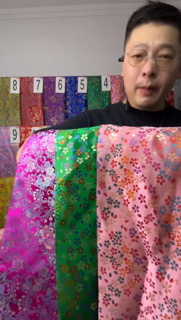 混纺织锦缎60公分长  宽