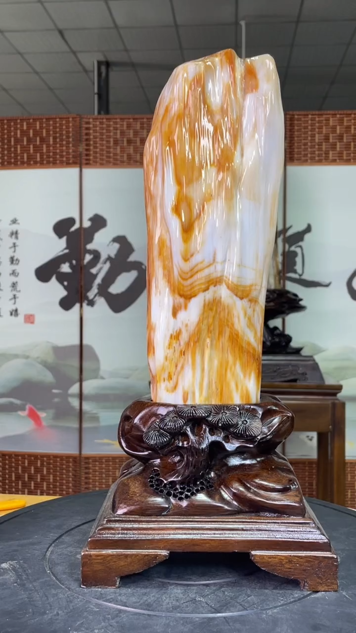 未镶嵌珠宝奇石硅化玉高41