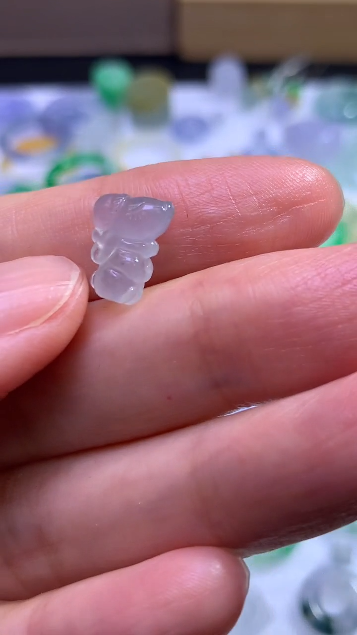 未镶嵌定制翡翠 史努比