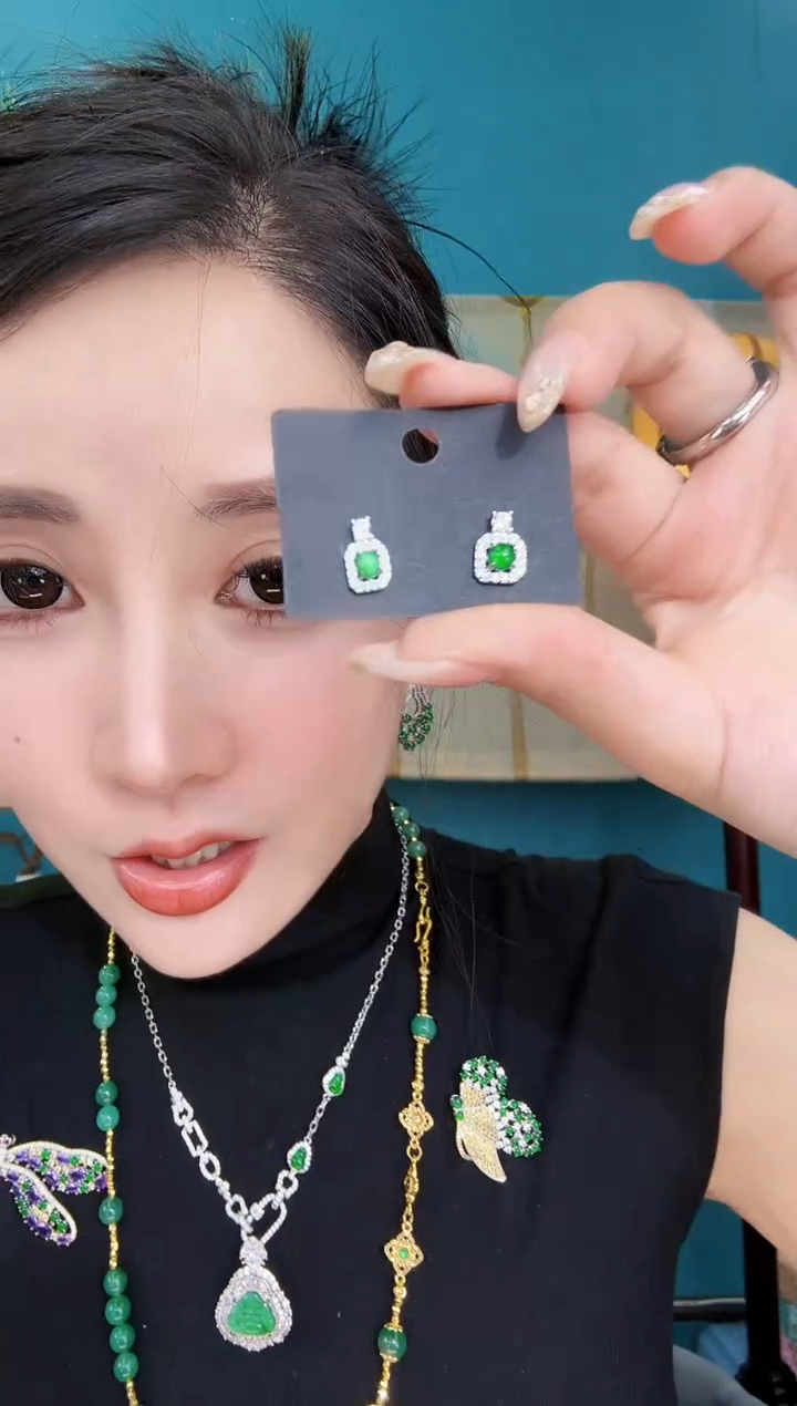 翡翠未镶嵌耳饰耳饰