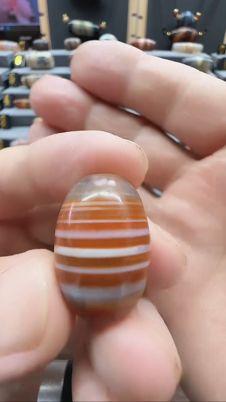 未镶嵌颈饰玛瑙/玉髓峰**宝玛瑙26*18