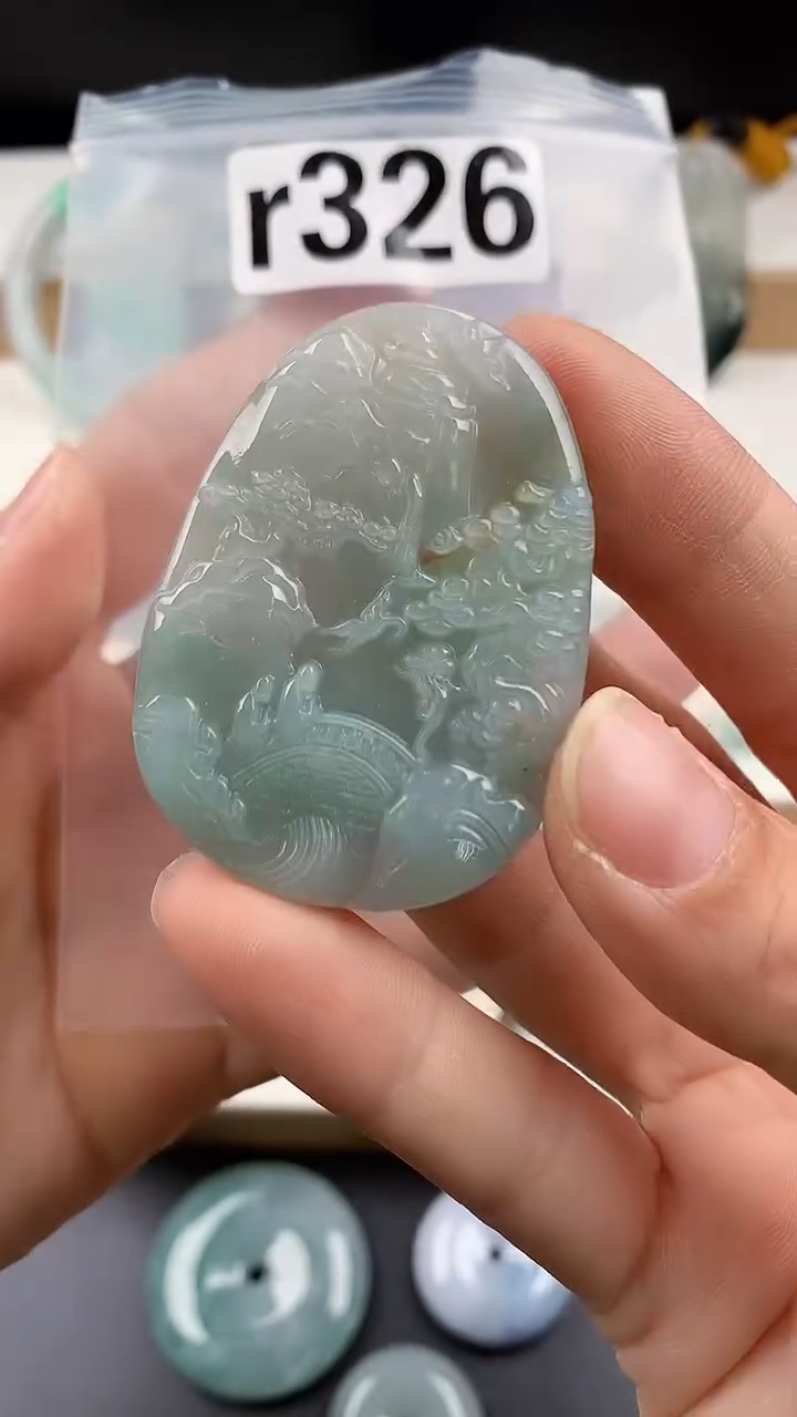 颈饰未镶嵌翡翠天然翡翠吊坠挂件