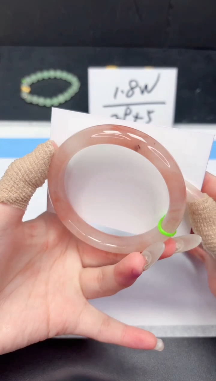 【闪购商品】石英质玉手镯未镶嵌336-60.8