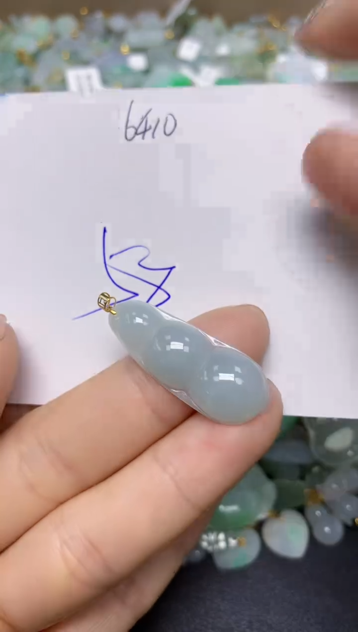 【闪购商品】翡翠挂件18K金镶嵌 天然翡翠A货