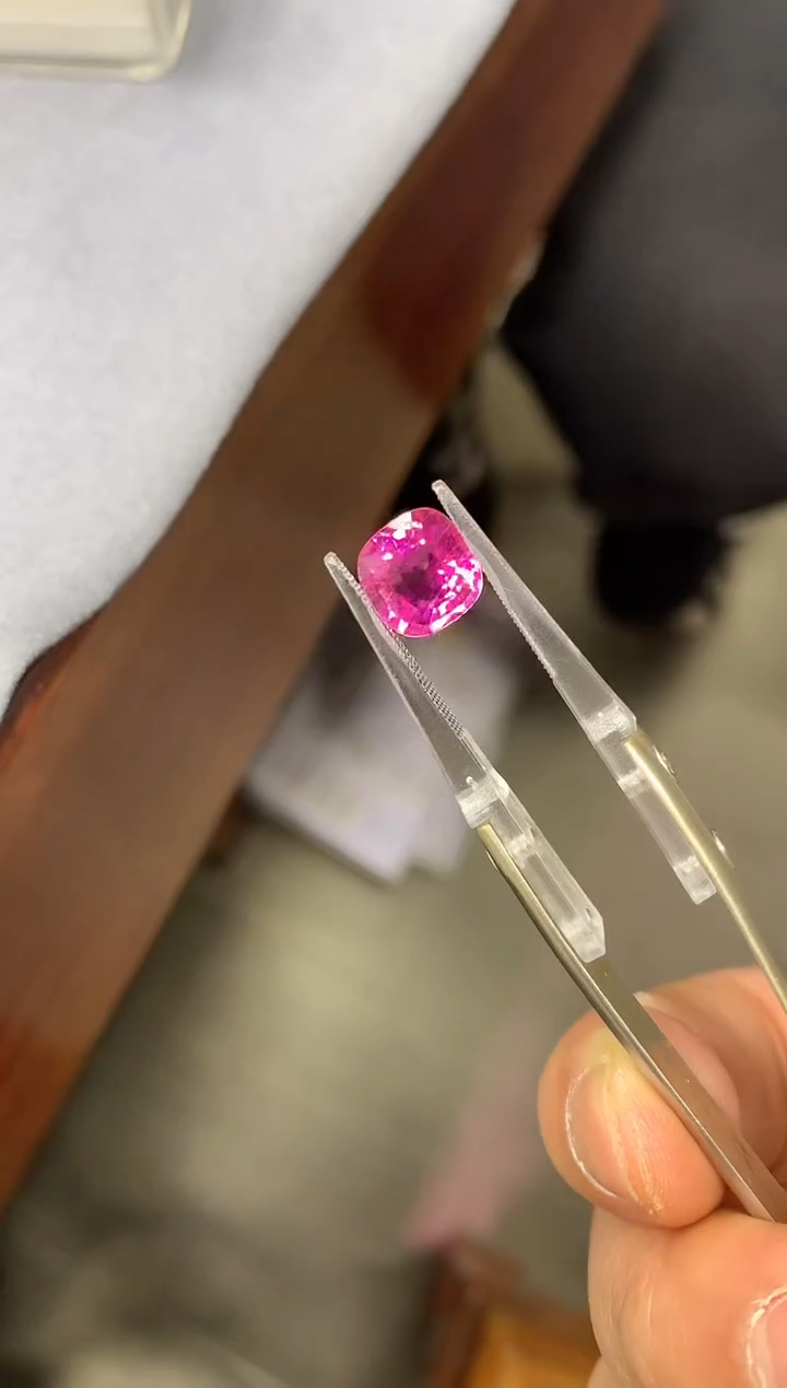 【闪购商品】碧玺裸石未镶嵌3.23ct 55