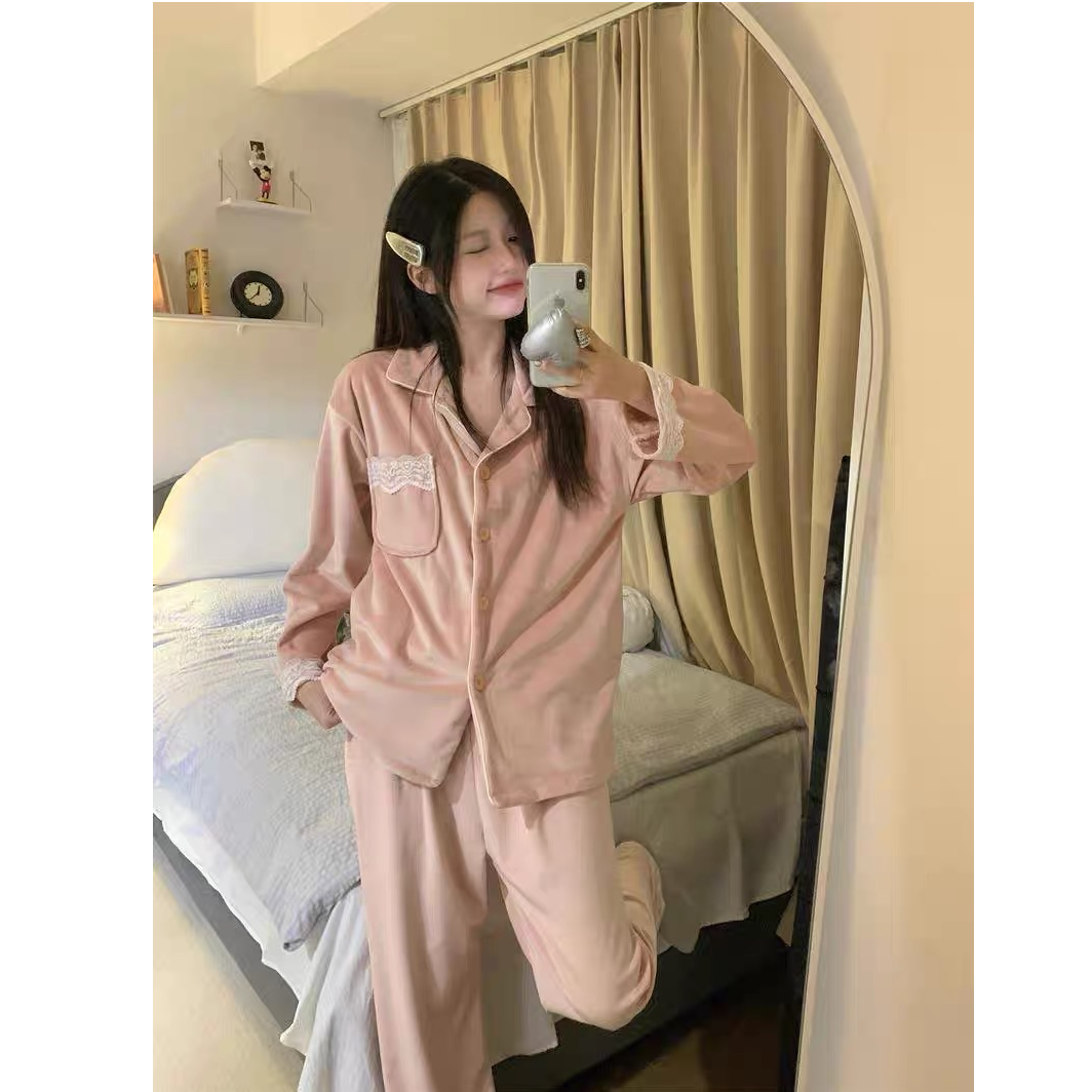 29-韩系温柔翻领蕾丝边纯色套装