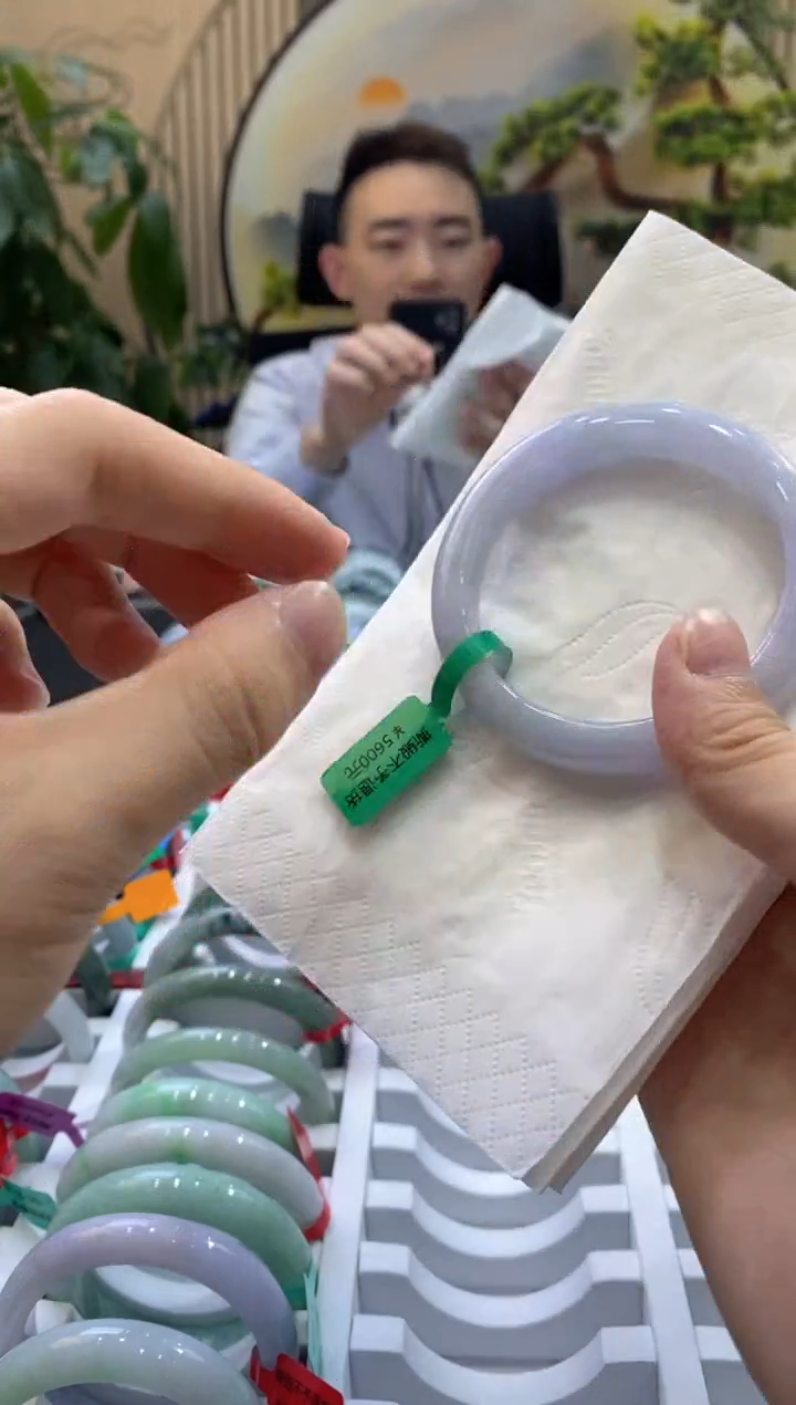 翡翠手镯未镶嵌000001648