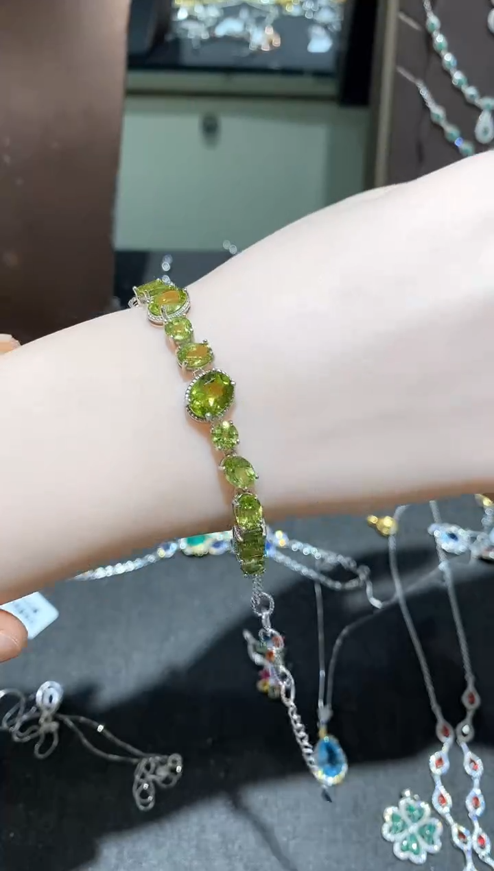 银S925镶嵌手链橄榄石手链