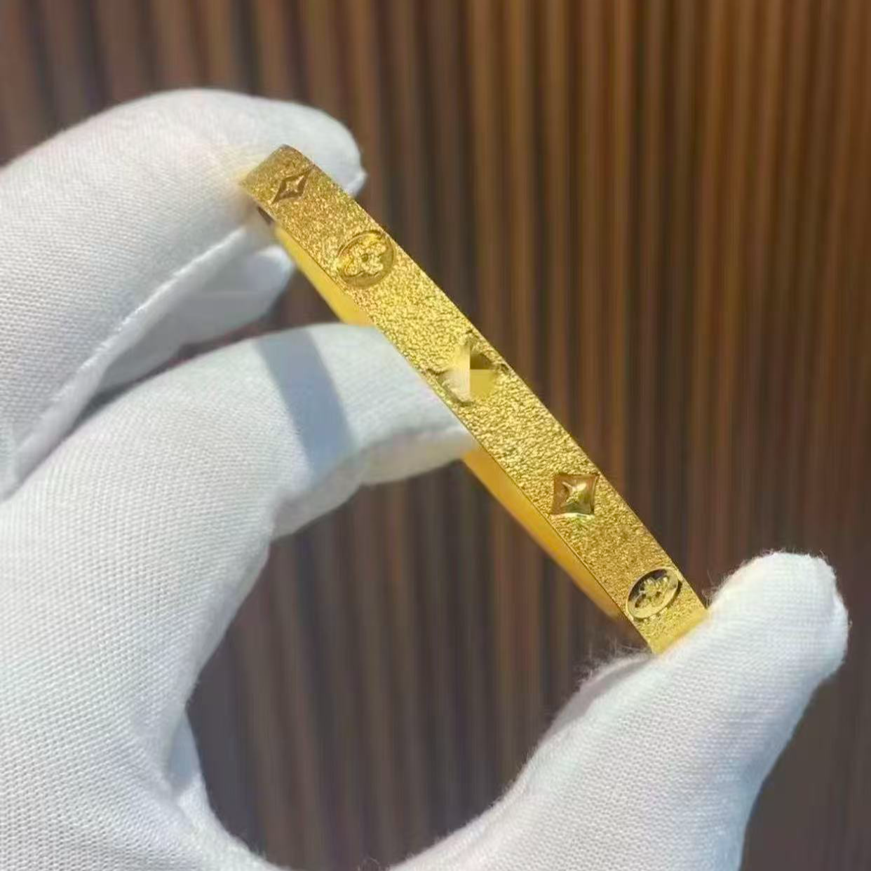 手镯 黄色 沙面老花手镯