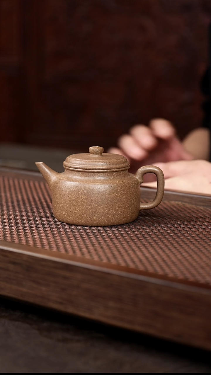 茶壶紫砂芝麻绿剑流德中