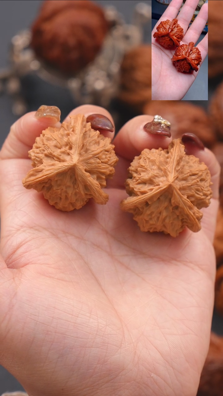 【闪购商品】文玩核桃把件38盘山三棱