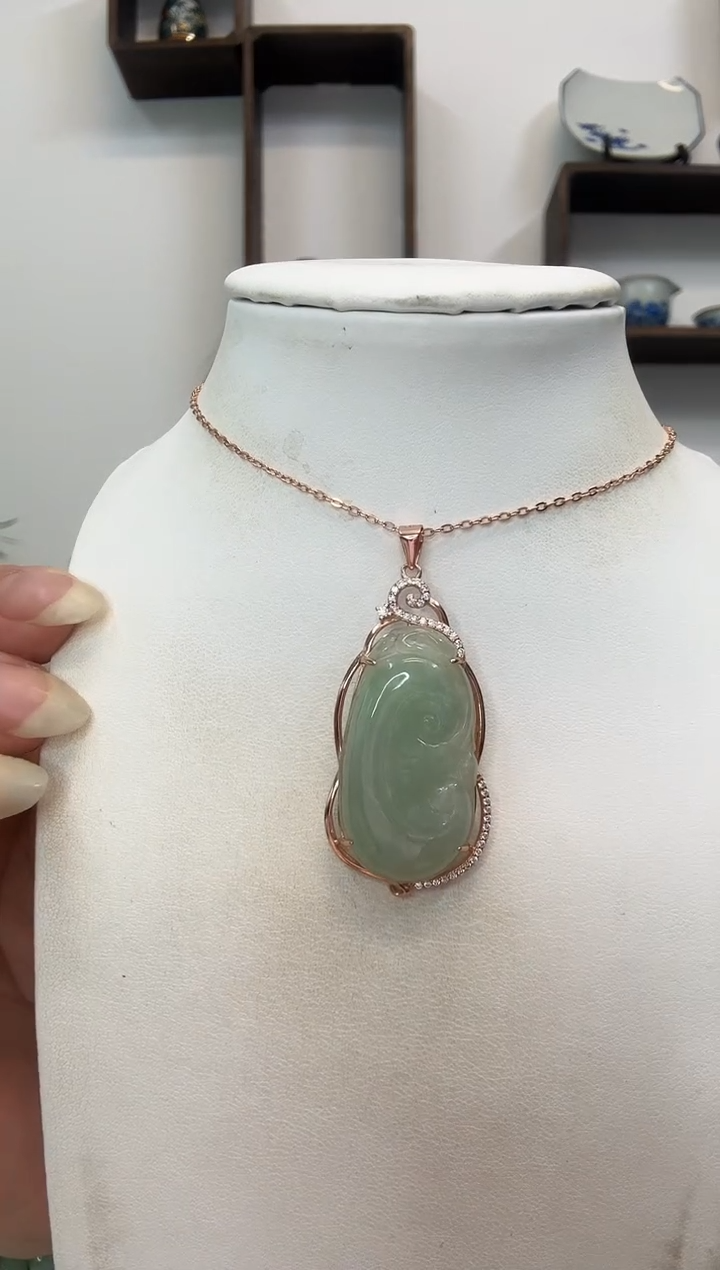 吊坠(赠链)银S925镶嵌翡翠小如意玫瑰边