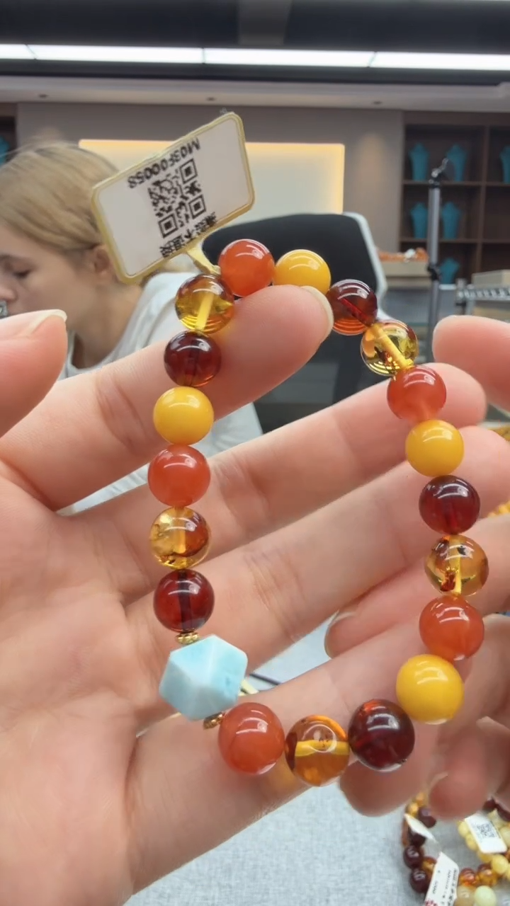 未镶嵌琥珀手链34秒拍号假一罚十