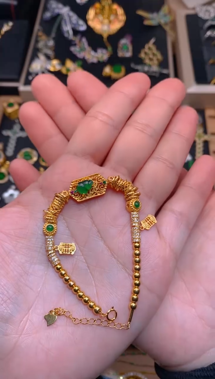 【闪购商品】翡翠手链银S925镶嵌盘缠手链