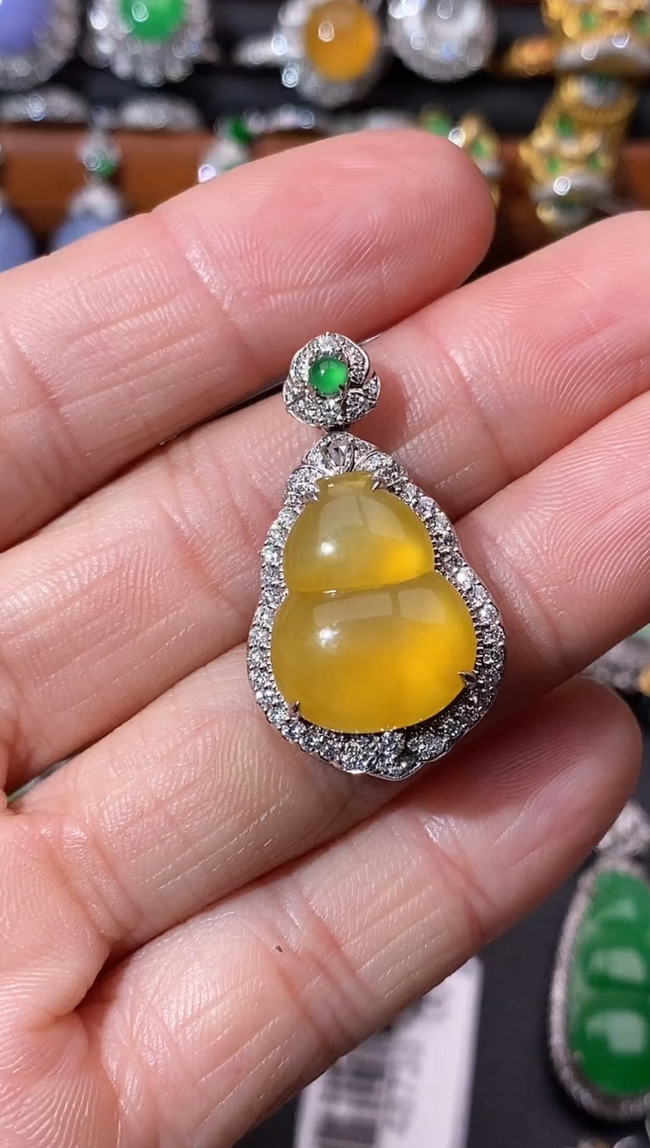 【闪购商品】翡翠颈饰18K金镶嵌吊坠