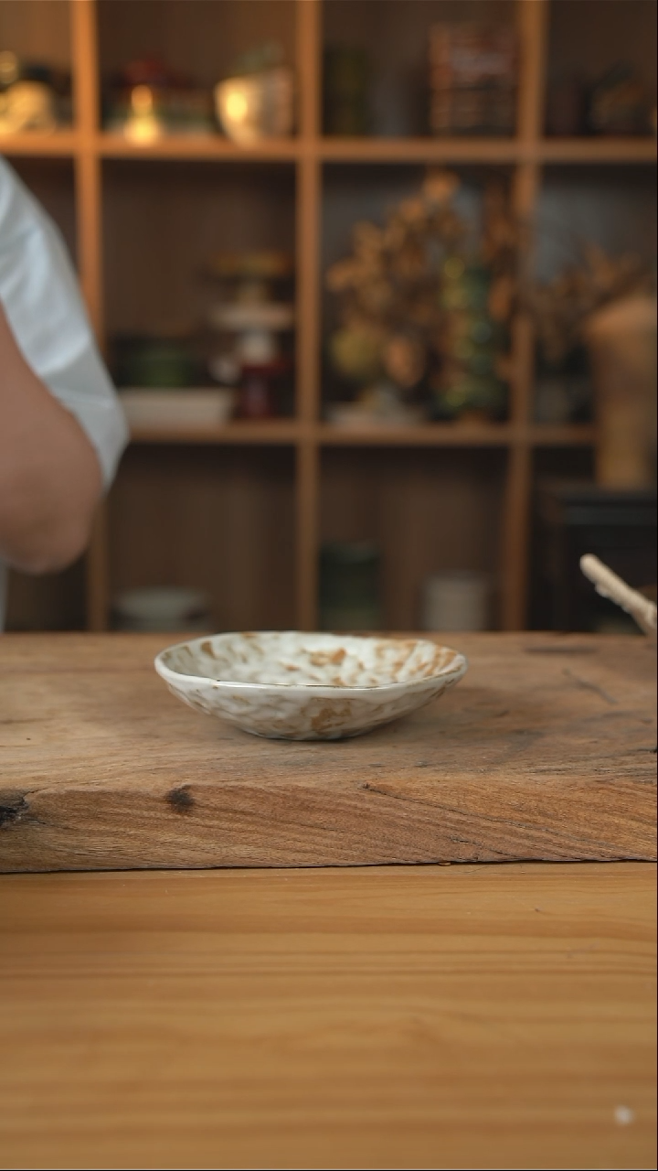 粉影系列的6英寸手捏盘